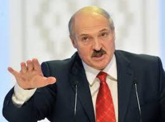 Lukaşenko Rusiyaya od püskürdü: ”Ruslar bizə qarşı barbarcasına davranır...”