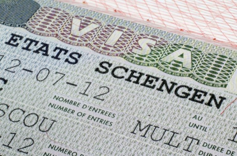 ABŞ vətəndaşları Avropaya getmək üçün viza almalı olacaqlar- 2021-ci ildən