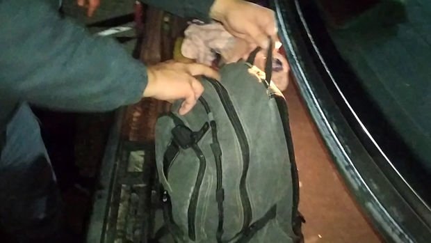 Abşeronda komendant postundan heroin keçirmək istəyən şəxs saxlanıldı - FOTO/VİDEO