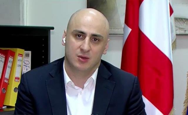 Saakaşvilinin bloku boykotu dayandırdı – Müxalifət parlamentə qayıtdı