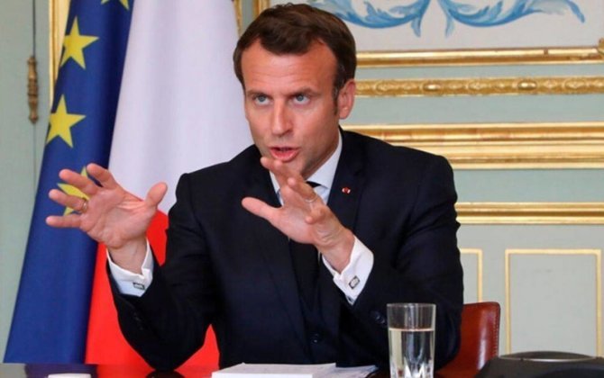 Fransada siyasi böhran - Makron baş nazirin istefasını qəbul etməyib