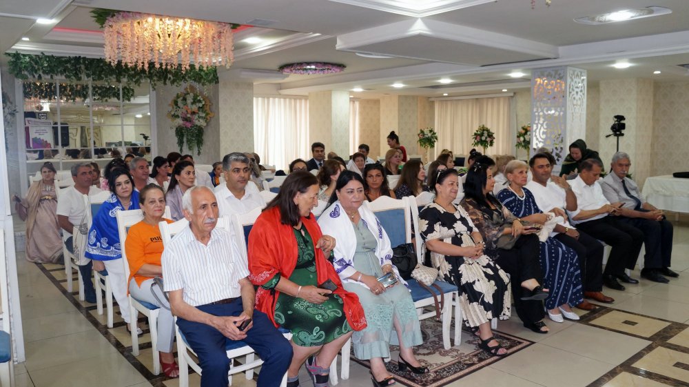 Bakıda ''Azərbaycan kəlağayılarının təbliği'' layihəsi icra olunub+FOTO