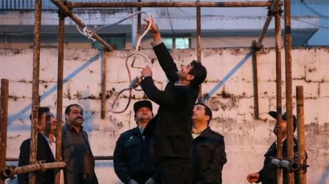 İran: Narkotik vasitələrlə bağlı qanunun dəyişməsi minlərlə insanı ölüm hökmündən xilas edə bilər