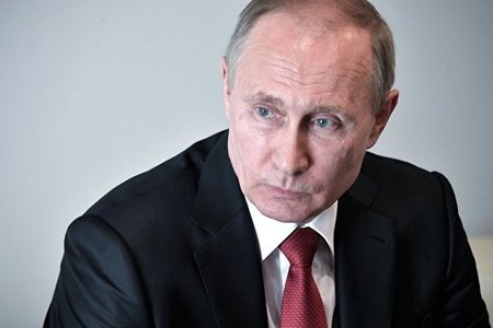 Putin Ukrayna gəmilərini qaytarır