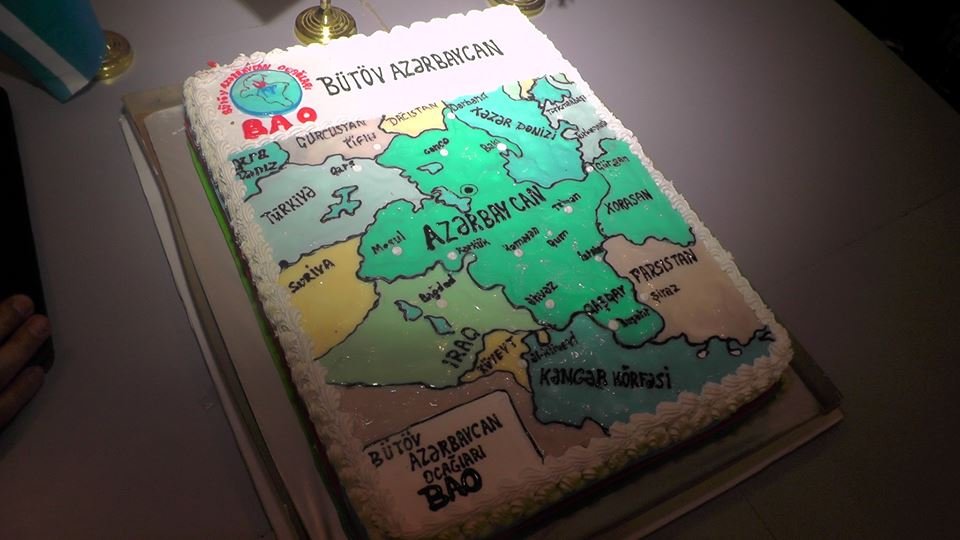 “Bütöv Azərbaycan ideyasının KİV-də təbliğinin hazırkı durumu” mövzusunda diskussiya  keçirildi