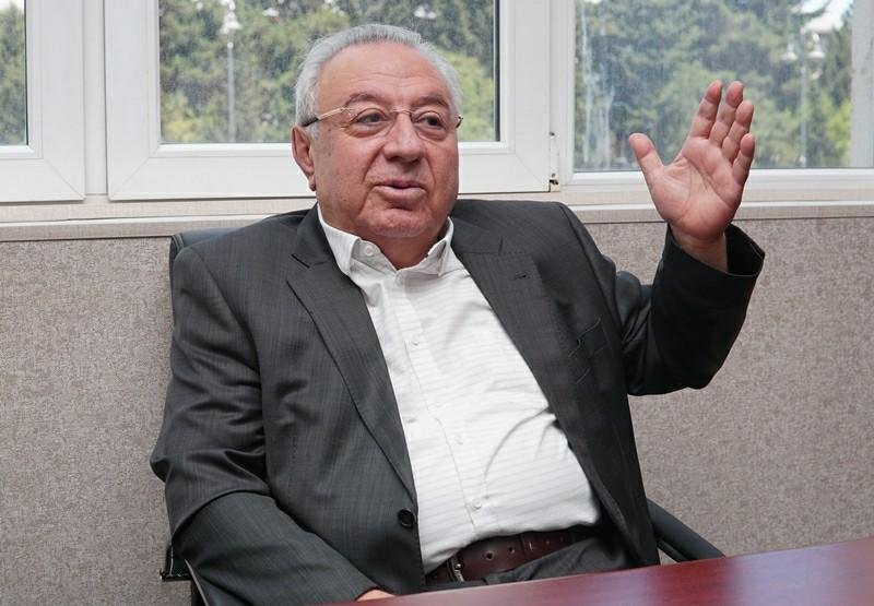 Hüseynbala Mirələmov ADNSU-dakı vəzifəsindən azad edildi