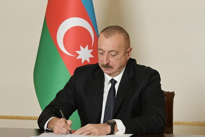 TƏBİB-in İDARƏ OLUNMASI QAYDASI MÜƏYYƏNLƏŞDİ - Müavinlər qurumun fəaliyyətinə rəhbərlik edən şəxslər siyahısından çıxarıldı