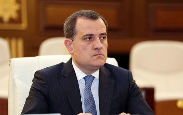 İranda saxlanılan tələbə ilə əlaqə var - Bayramov