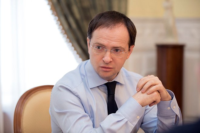 Kiyevlə saziş bağlamağa yaxın idik – Putinin köməkçisi