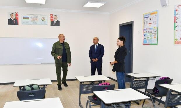 Laçında 2 nömrəli məktəb istifadəyə verildi 