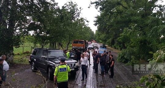 Göyçay çayına güclü sel gəldi, körpü təhlükədə