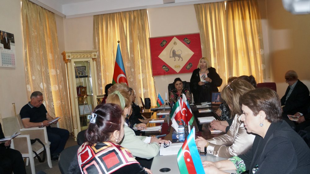 ,,Əsgərimə  heykəl qoyun" adlı almanaxın təqdimatı keçirildi
