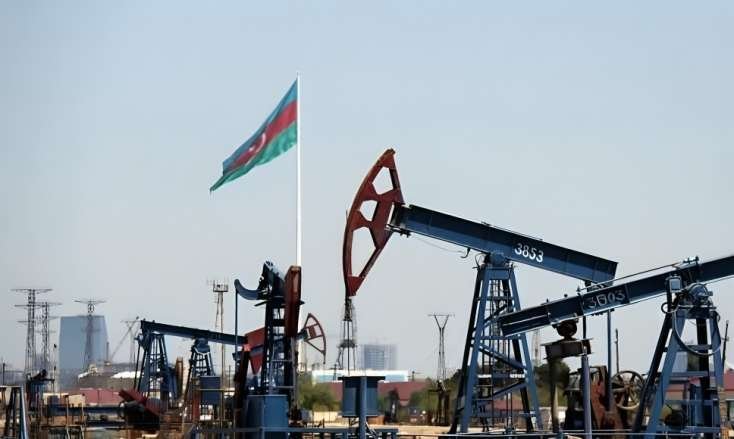 Azərbaycan Hindistana neft satışını azaldıb