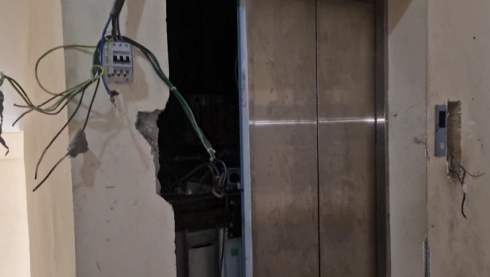 AAAF Park-ın sakinləri şikayətçidir: Liftlər işləmir VİDEO