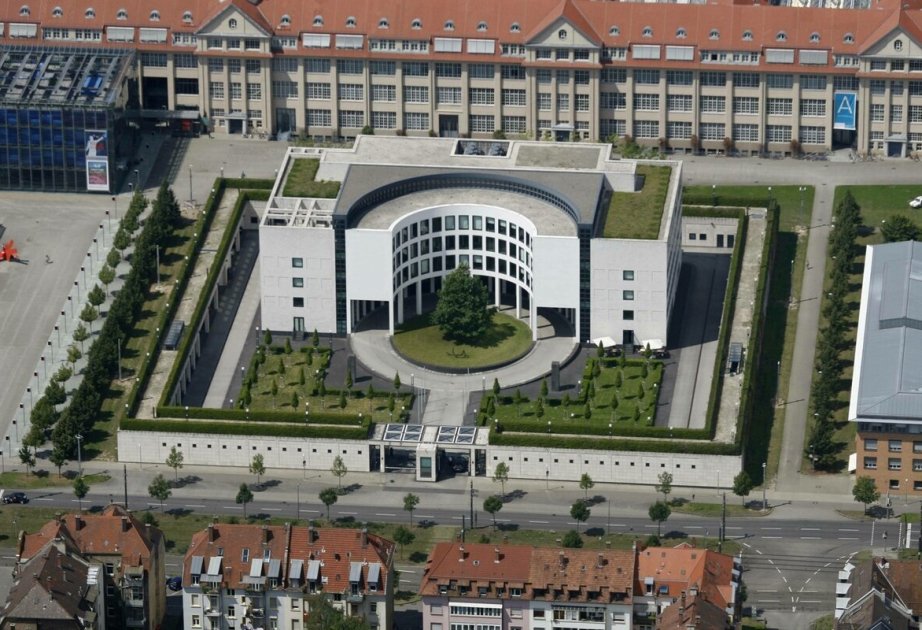 Almaniyada Rusiyaya gizli yollarla mal tədarük etməkdə şübhəli bilinən şəbəkəyə qarşı əməliyyatlar aparılır