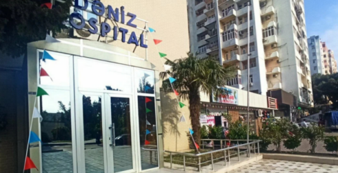 “Dəniz Hospital”da estetik əməliyyatdan sonra şikayətçinin üzü deformasiyaya uğrayıb-Video