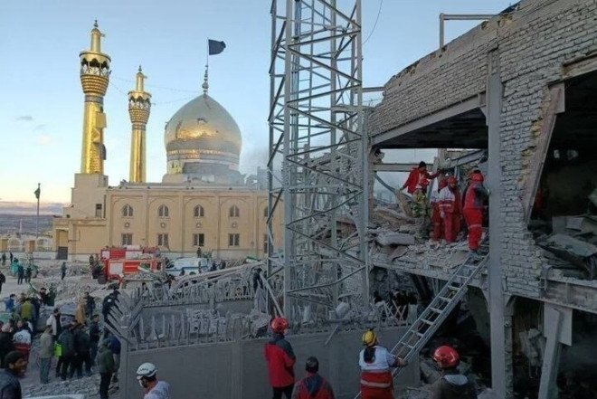 Zəncanda məscid vuruldu: 4 ölü, 26 yaralı